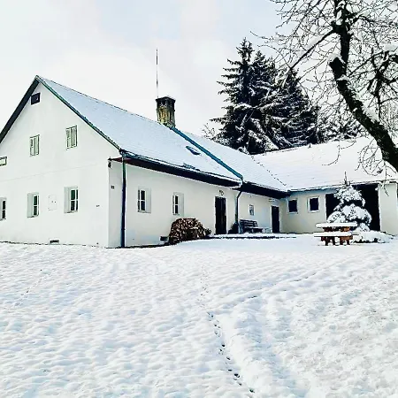 Tatil Evi Romanticka S Krbem