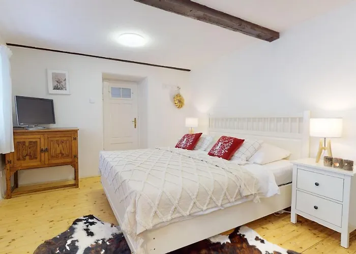 Vakantiehuis Romanticka S Krbem